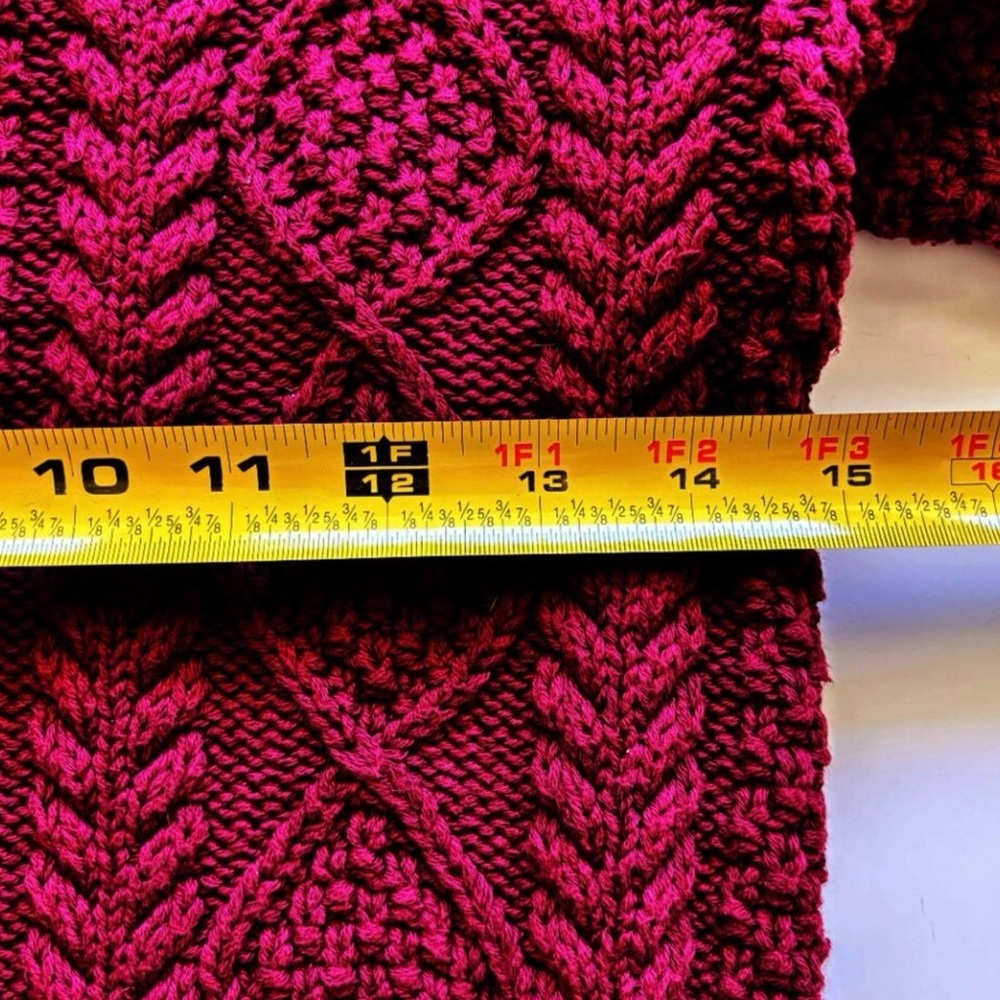 Signature Cable Knit Crewneck Sweater - Raspberry - Picture 5 of 6